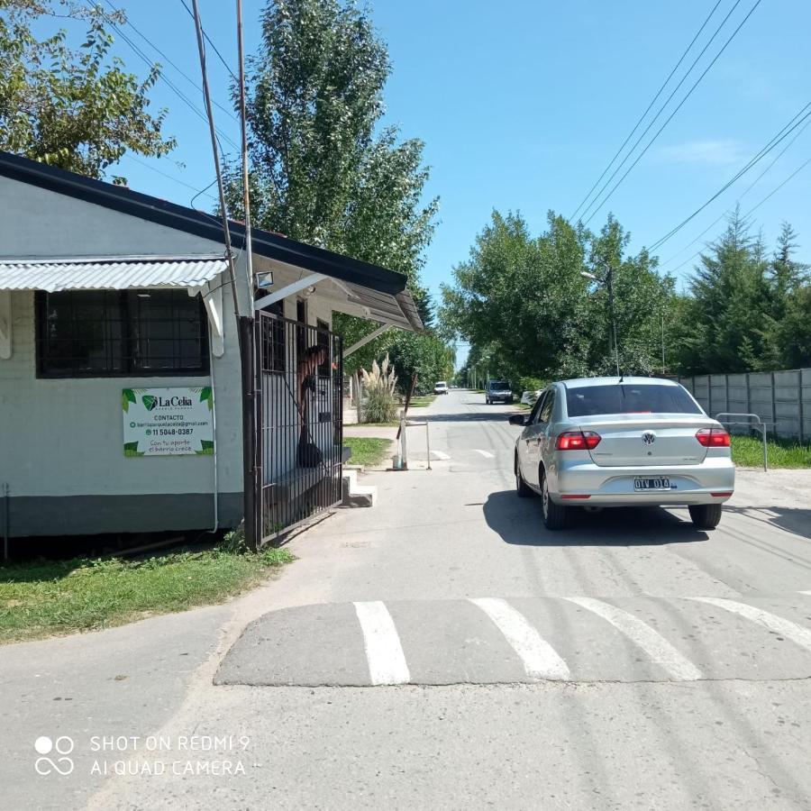 Ezeiza Quinta Cedro Azul 10 Min Del Aeropuerto Villa Exteriör bild